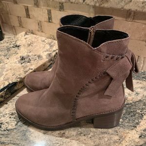 UGG tan suede boots